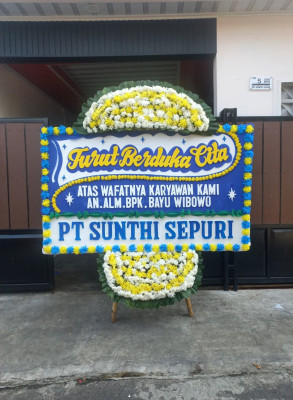 Papan Bunga Duka di Manado