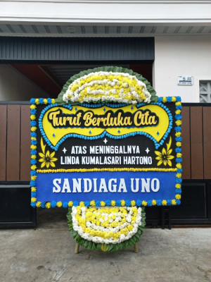 Papan Bunga Duka di Manado